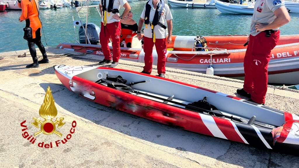 Sella del Diavolo, salvata dai vigili del fuoco una coppia in difficoltà su un kayak rovesciato