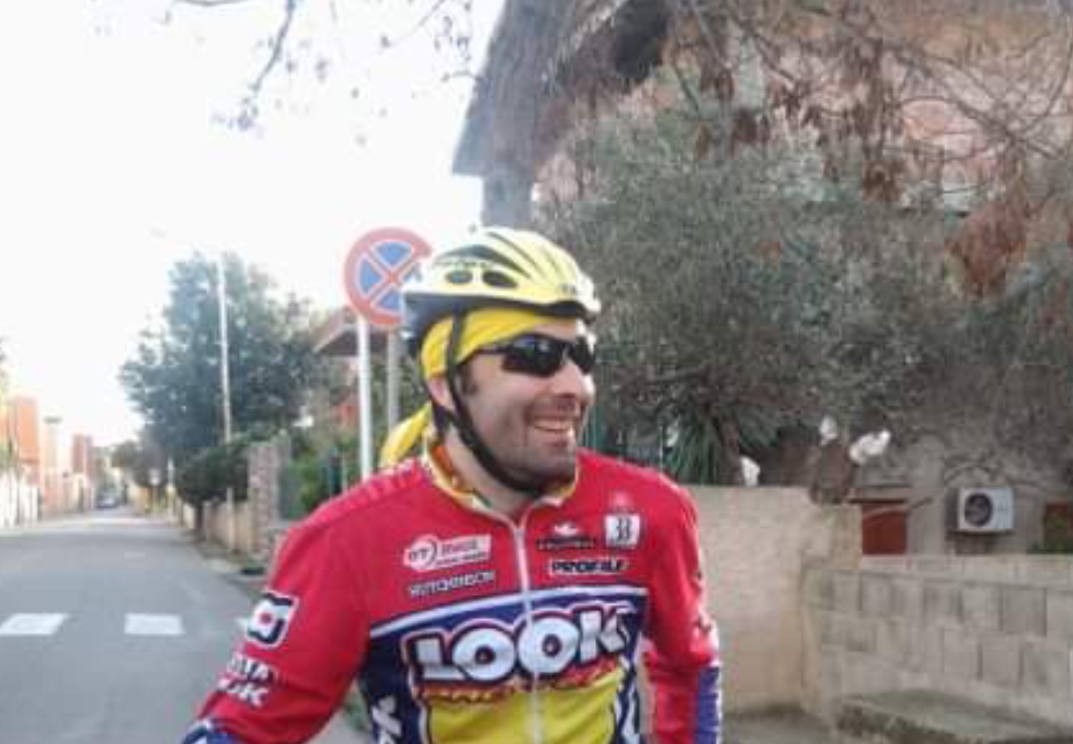 Malore a Quartu mentre va in bici, muore un ingegnere 48enne: addio ad Andrea Sechi
