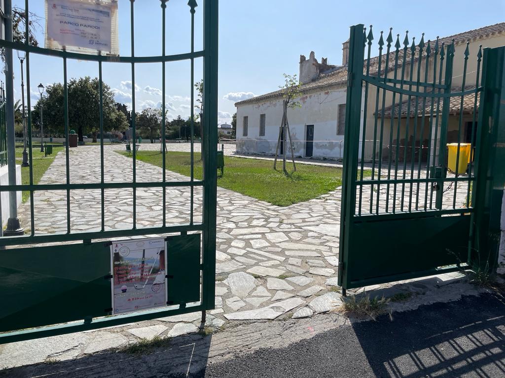 Quartu, sì al restyling del parco Parodi: arrivano giochi inclusivi e i bagni pubblici