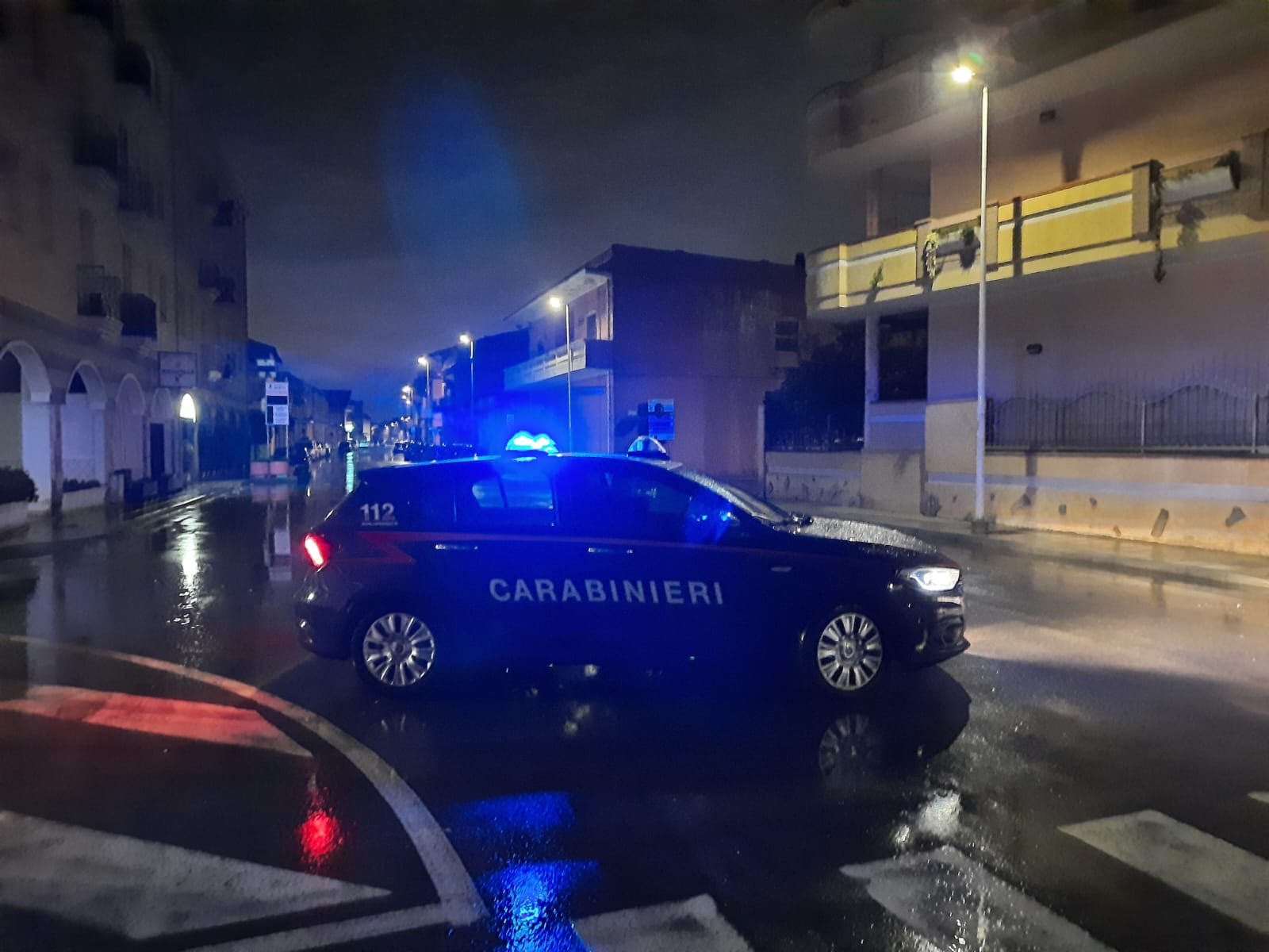 Sestu, vende droga e in casa ha 9mila euro in cassaforte: pusher pregiudicato in manette