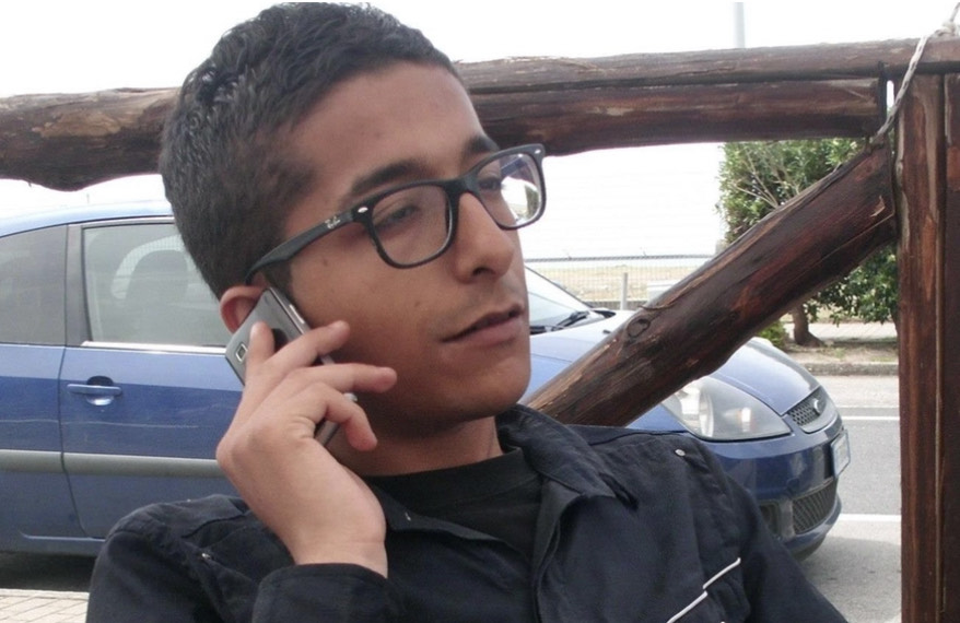 Tragedia alla festa patronale, 27enne muore investito da un treno: addio a Francesco