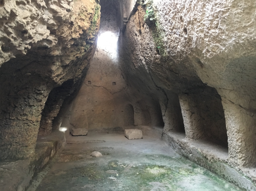 Cagliari, svolta turistica al Bastione: aprirà al pubblico la grotta punica di Santa Caterina