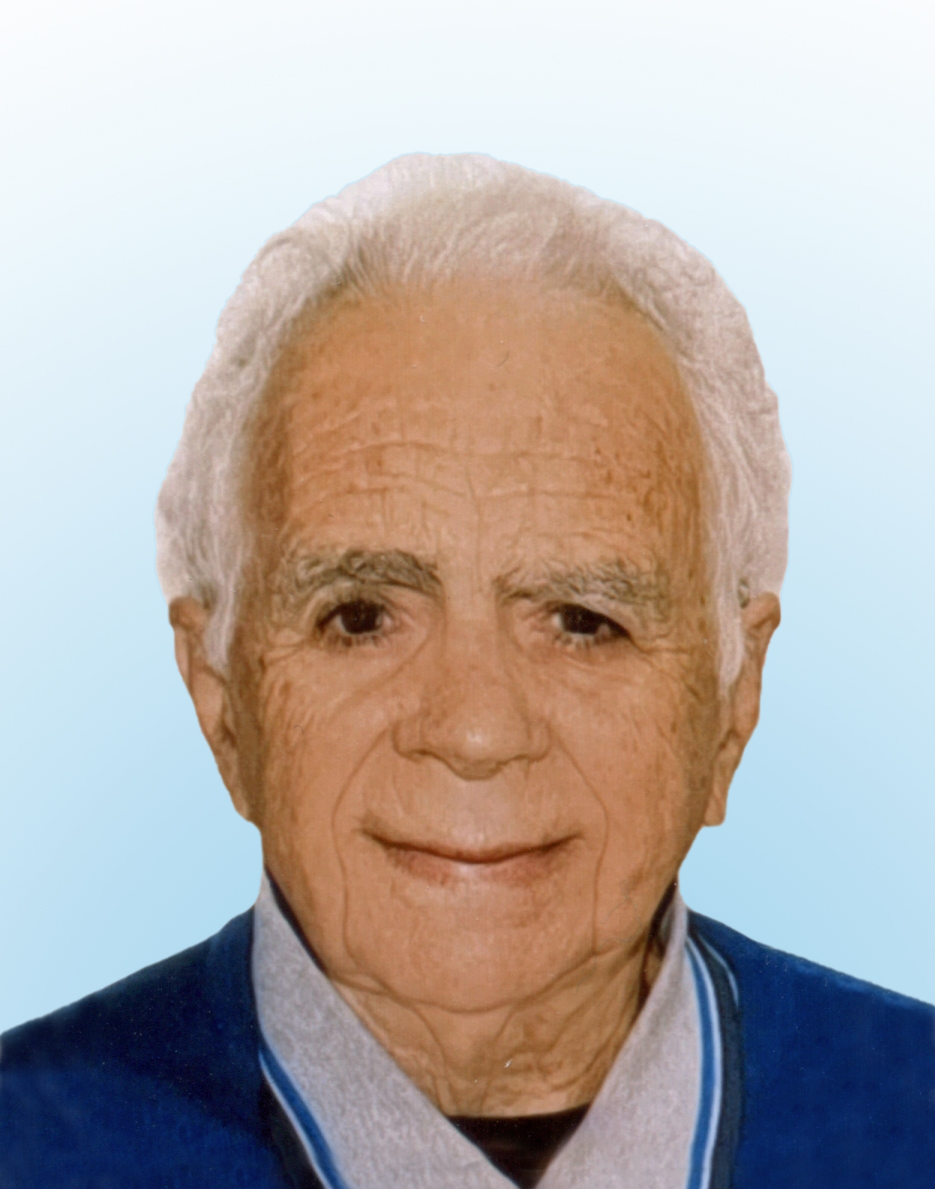 La moglie e gli adorati nipoti piangono il caro Augusto Sias