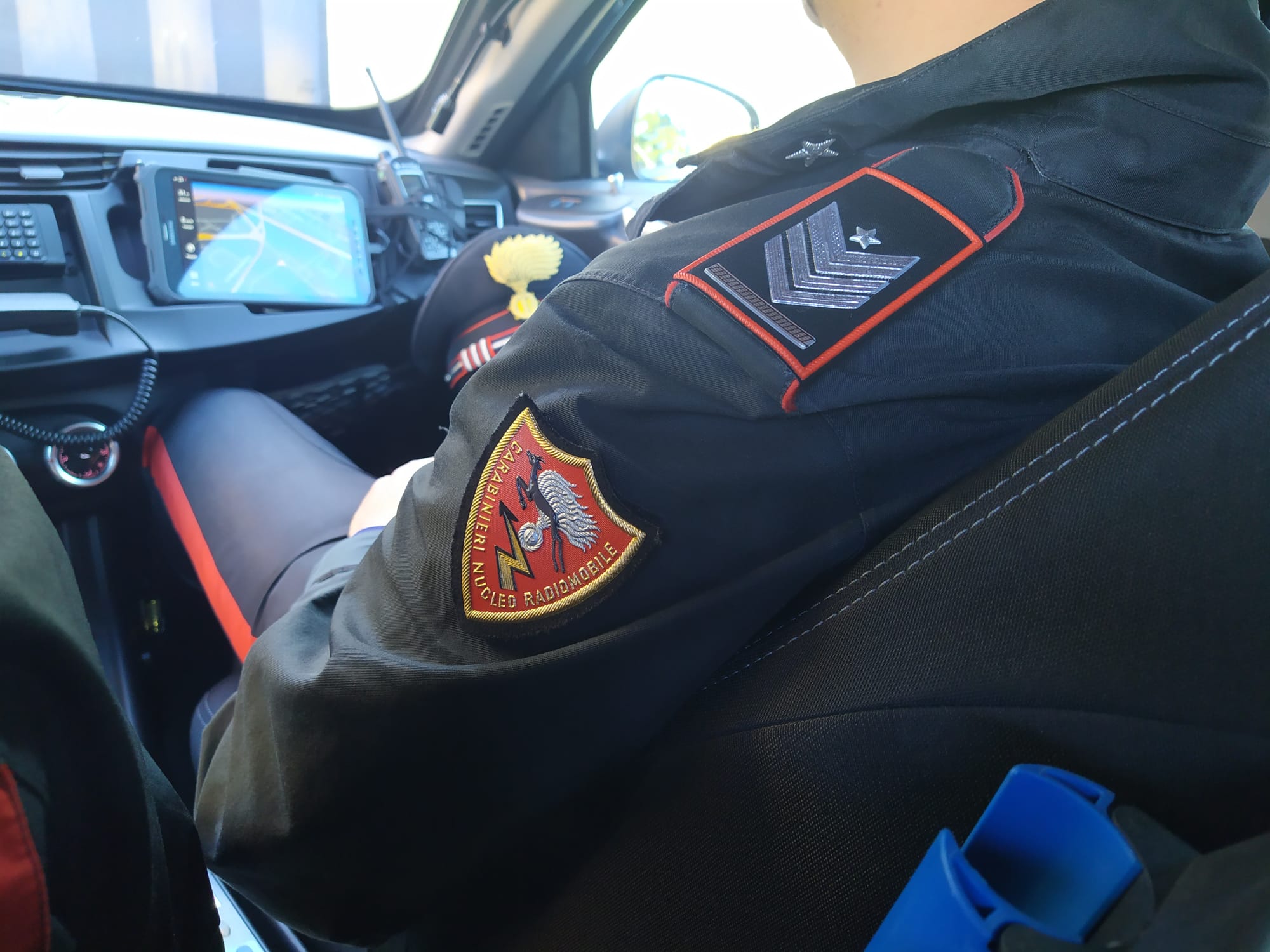Cagliari, aggressione nella notte in via Salaris: 45enne in ospedale, individuato uno dei malviventi