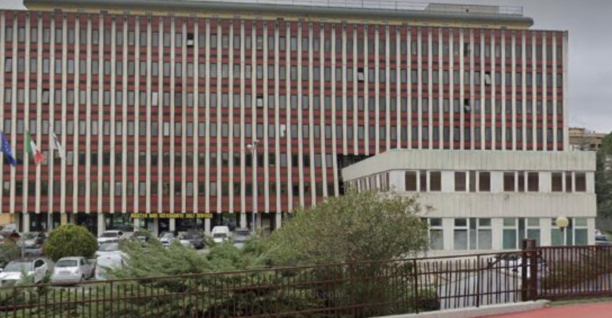 Animatore 33enne abusa di una bimba di 6 anni: era già stato condannato per lo stesso reato