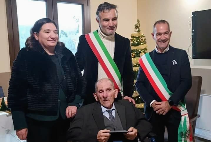 Assemini e Capoterra in festa per tziu Francesco, nuovo centenario