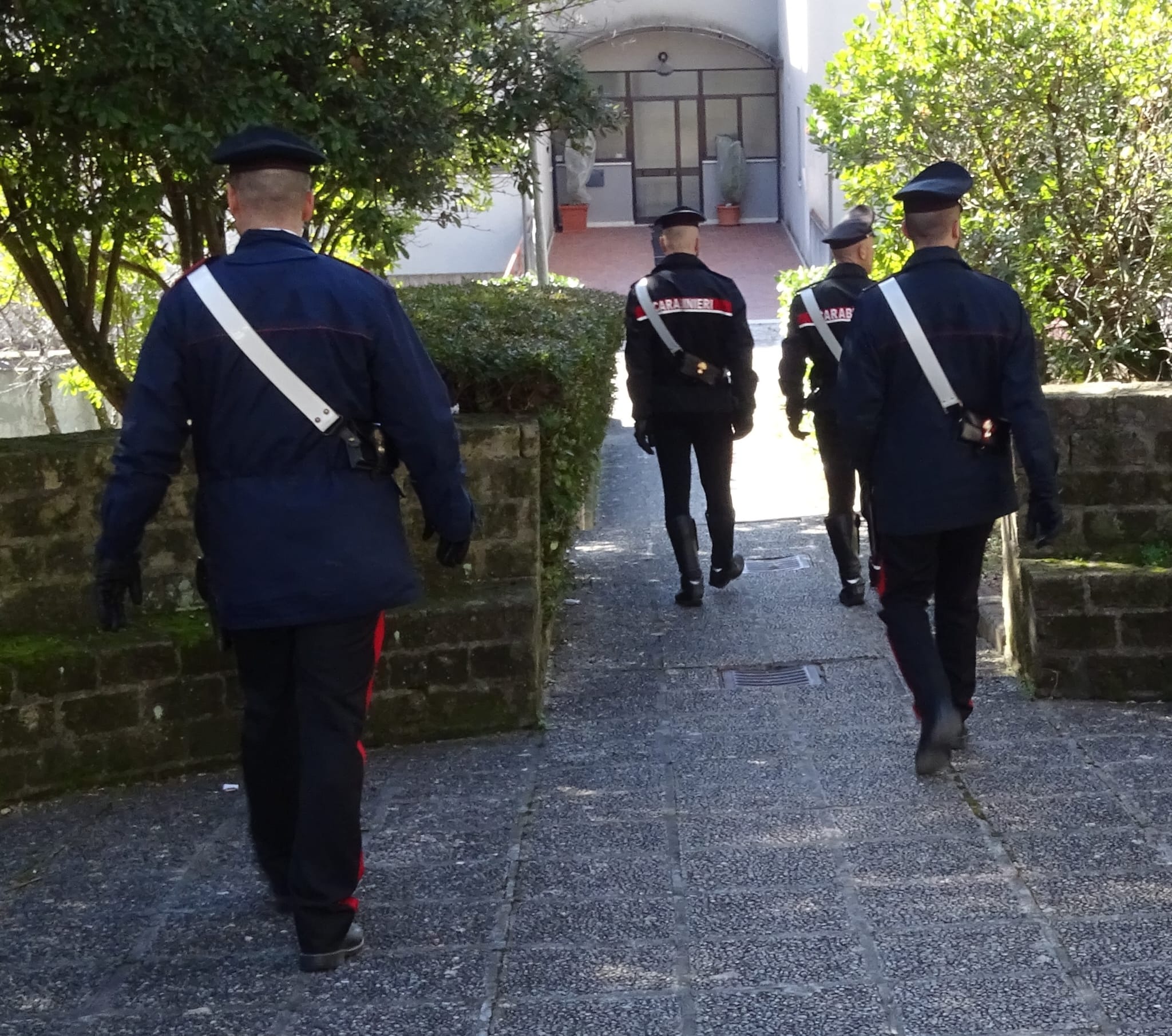 Spaccio di droga a Gonnesa, arrestata una 36enne con oltre 150 grammi di marijuana nell’auto