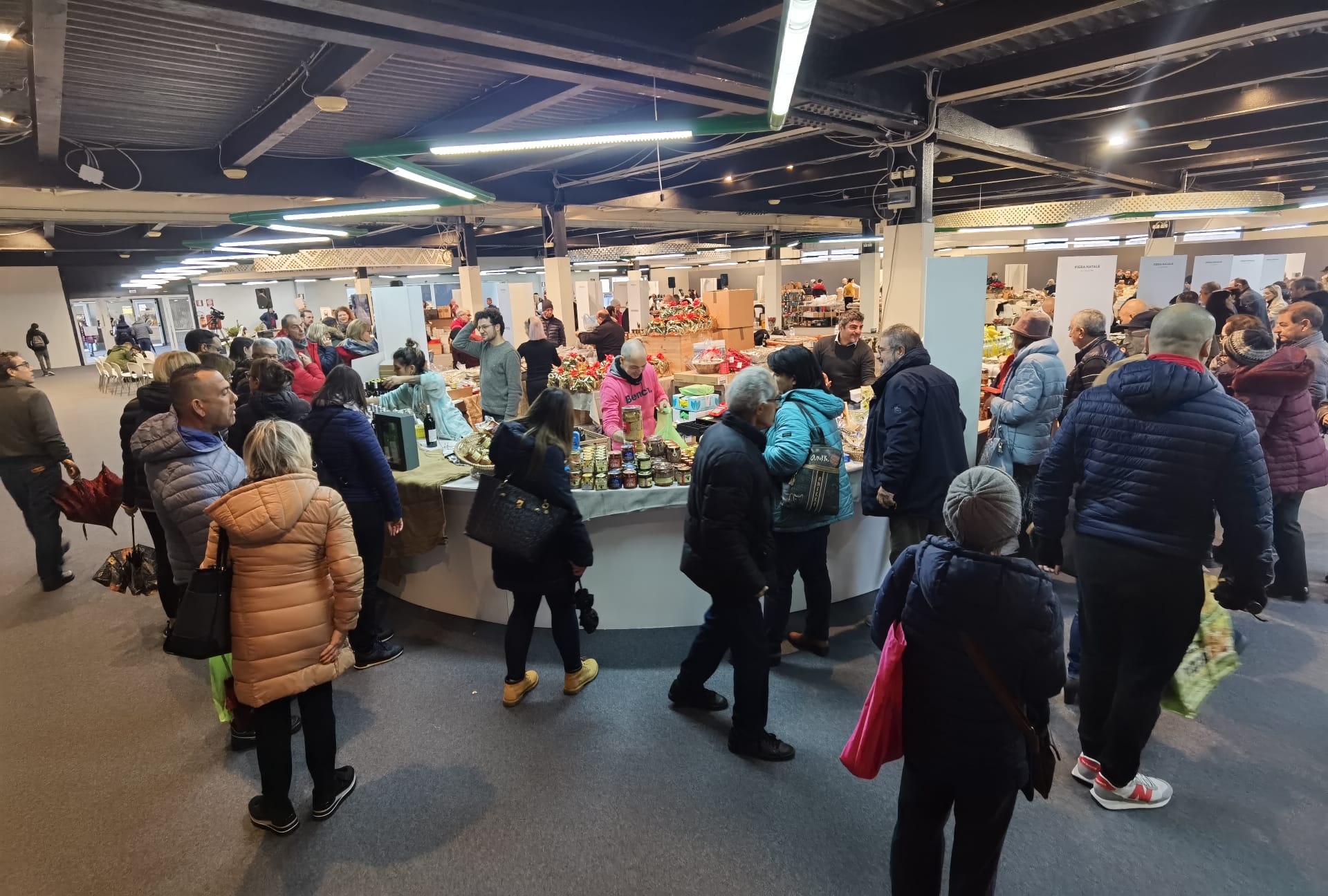 Fiera Natale a Cagliari: 20 mila visitatori per il primo weekend della manifestazione