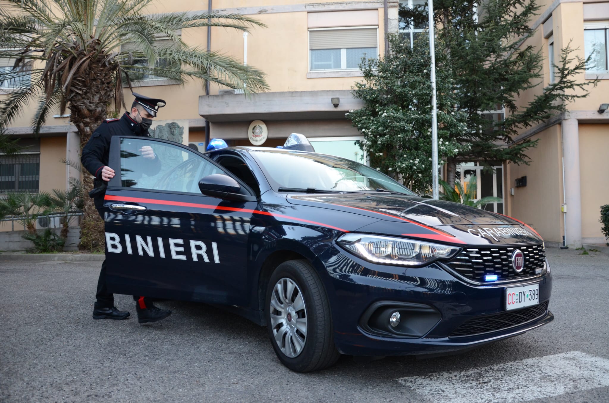 In libertà vigilata ruba la borsa a una donna: 58enne denunciato ad Assemini