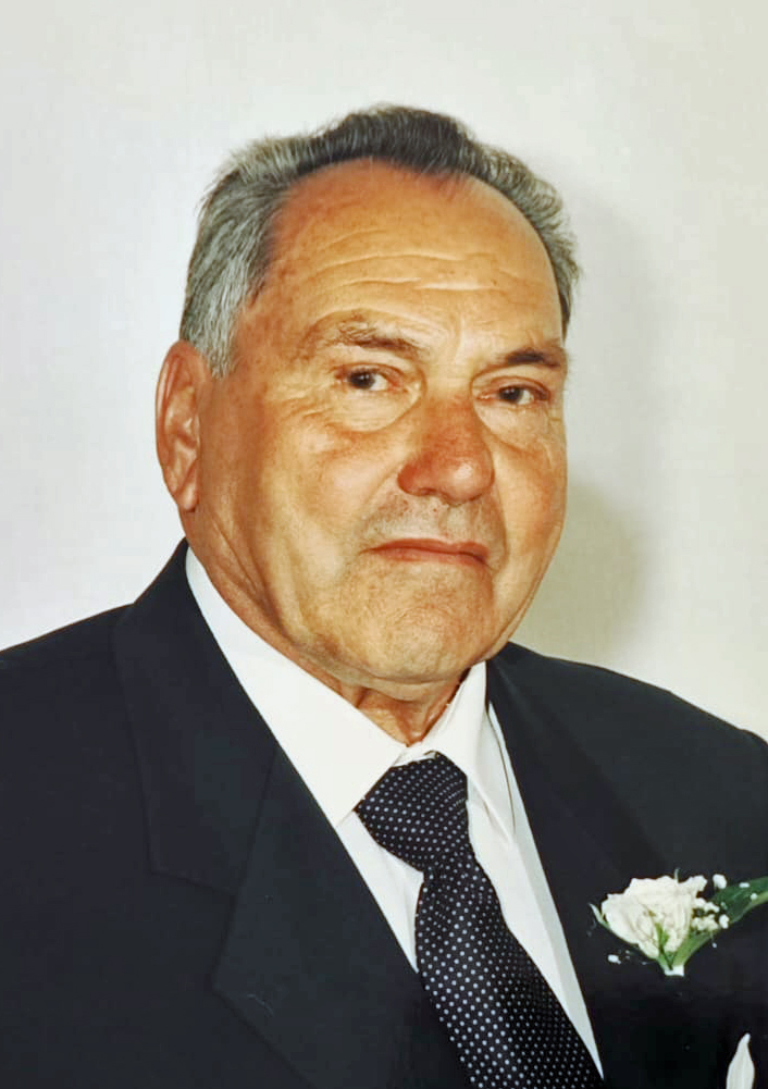 Nel trigesimo della scomparsa i figli ricordano l’adorato Pietro Brignone