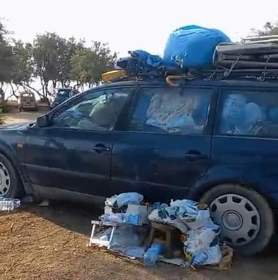Ha vissuto per mesi in auto a La Maddalena spiaggia: ora “zio Luigi” sta bene