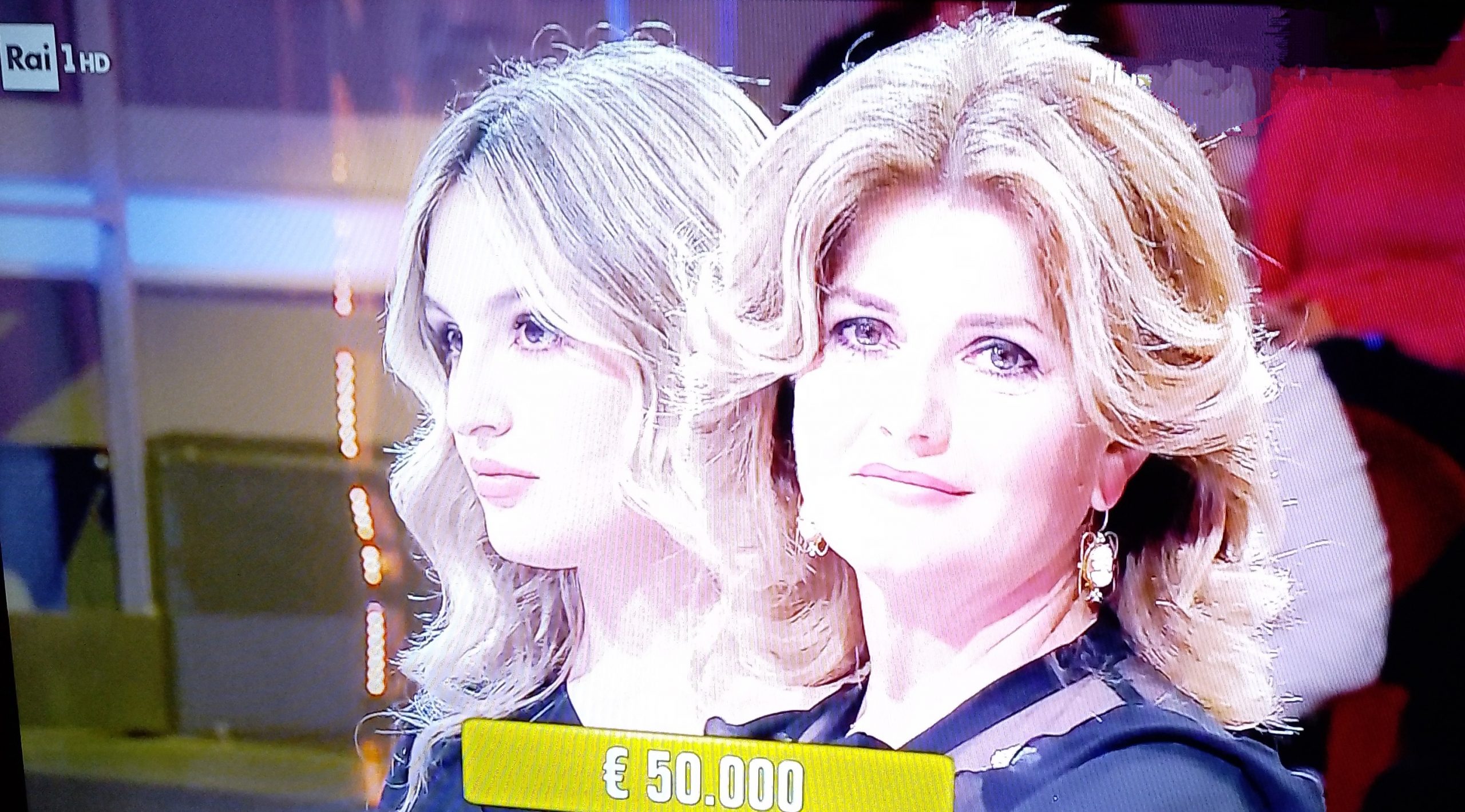 Scartano all’ultimo il pacco da 300mila euro ad “Affari Tuoi”, Mariassunta e Gio tornano in Sardegna a mani vuote