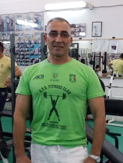 Sarroch piange Efisio Livesu: era il re del body building, il maestro di sport del paese