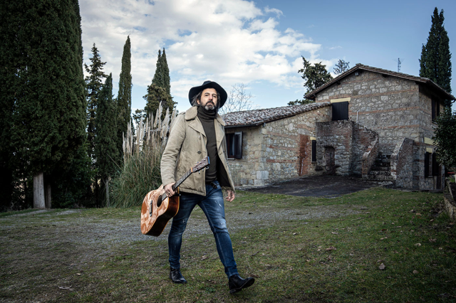 All’Accademia del Pop arriva Omar Pedrini, la super lezione dello “Zio Rock” al Teatro Massimo di Cagliari