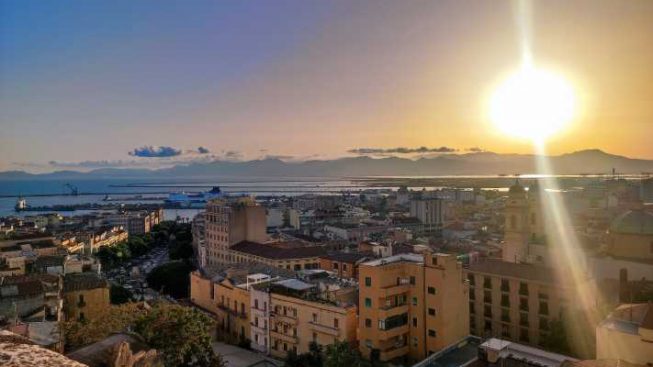 Meteo Casteddu, il maltempo è già un ricordo: sulla Sardegna niente nuvole e 23 gradi