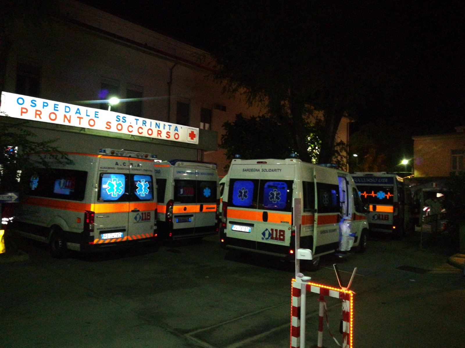 Cagliari, nefropatica con l’ossigeno abbandonata 7 ore al pronto soccorso: “A 84 anni mamma ha rischiato di morire”