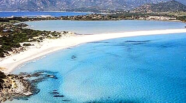 Cara estate, ma quanto costi? Tour tra le spiagge più belle del Sud Sardegna