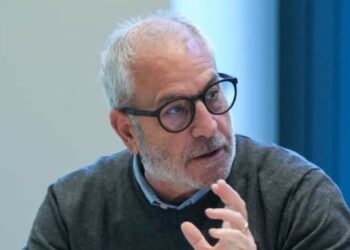 Dalla Cgil secondo siluro a Todde: “Benedice la fusione degli aeroporti sardi invece di difendere la gestione pubblica”