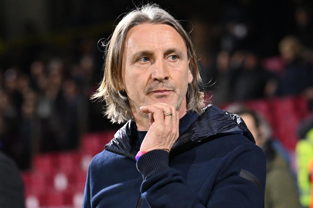 Incredibile a Cagliari: Nicola bloccato va all’ente conciliatore, rossoblù ancora senza allenatore