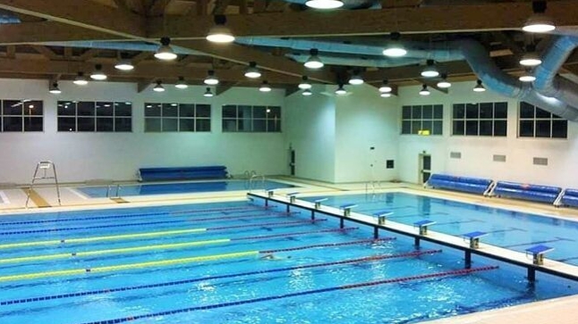 Assemini, la piscina comunale di nuovo presa di mira dai vandali