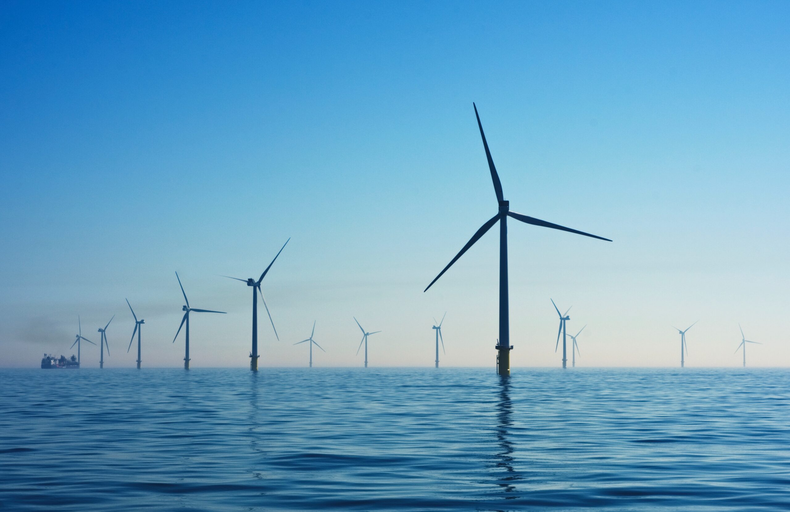 Eolico offshore, dalla Regione parere negativo: “Il piano del governo incompleto e inefficace”
