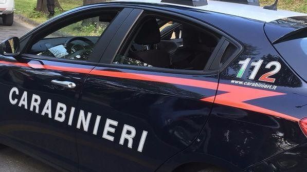 Monserrato, terrore al supermercato: rapinatore con un grosso coltello minaccia tutti