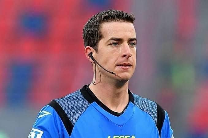Lazio-Cagliari 2-1, prima rigore alla Lazio, poi espulsi Mina e Adopo: tifosi rossoblù infuriati contro Ayroldi