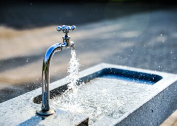 Cagliari, Egas lancia la seconda edizione del concorso creativo “Water is Life”