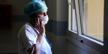 Cagliari, gli angeli del Covid in stato di agitazione