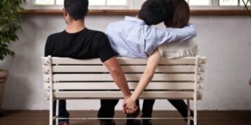 Sardegna infedele, Cagliari e Sassari in cerca di avventure fra le città più trasgressive d’Italia
