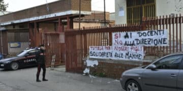 Docente di sostegno arrestata per violenza su minori