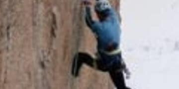 Precipita durante un’arrampicata: morto un 20enne