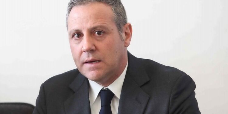 Decadenza Todde, Forza Italia a testa bassa contro Conte: “Inversione a u su giudici e slogan strumentali”