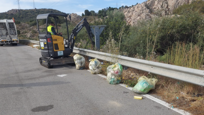 Sarroch, lotta contro gli incivili, denunce e multe da capogiro per chi deturpa l’ambiente