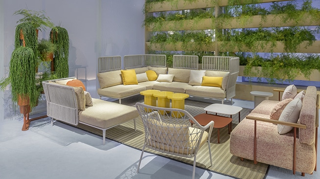 I Consigli di Neon Europa: Arredo Esterno per Hotel