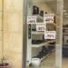 Via Garibaldi, continuano gli sconti nonostante Gennaio sia finito da un pezzo: disperato richiamo per  la gente che non compra più