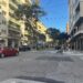Cagliari, nella nuova via Dante basta un camion per bloccare tutto il traffico: pista ciclabile senza ciclisti (VIDEO)