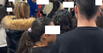 Cagliari, fogne scoppiate al De Sanctis: centinaia di studenti dirottati in un unico bagno in palestra, “Non è dignitoso”