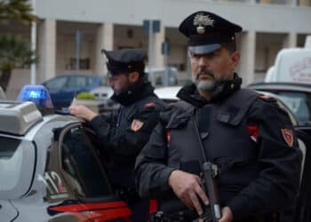 Decimoputzu, droga e denaro sporco nell’autofficina abusiva: arrestato un 42enne