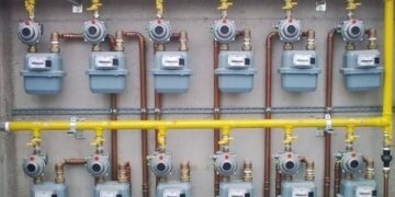 Allarme bollette del gas a Sarroch, cittadini in rivolta: “Da 0,237 è passato a 2,37”