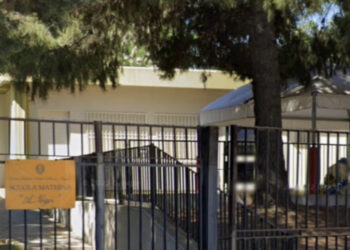 Cagliari, sfratto a sorpresa per 14 bambini dall’infanzia “Ada Negri”, genitori in rivolta: “Procedure opache e non condivise, ignorate le esigenze dei bambini”