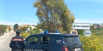 Scoperta la coppia che derubava anziani fingendosi innamorata: arrestate due donne a Pauli Arbarei