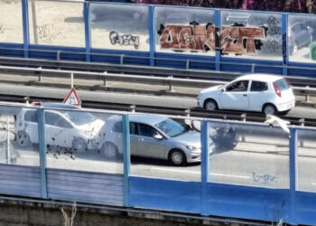 Cagliari, tamponamento auto- scooter sull’Asse Mediano: traffico bloccato
