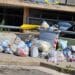 Sestu, Cortexandra sommersa dai rifiuti: “Marciapiedi impraticabili e rischio per i residenti”