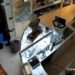 Elmas, il video choc dell’assalto alla gioielleria di Omar Cara: bottino da 30mila euro in sei minuti
