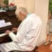 Vandalizzato il pianoforte al Businco: “Un colpo al cuore, alleviava la sofferenza dei malati”
