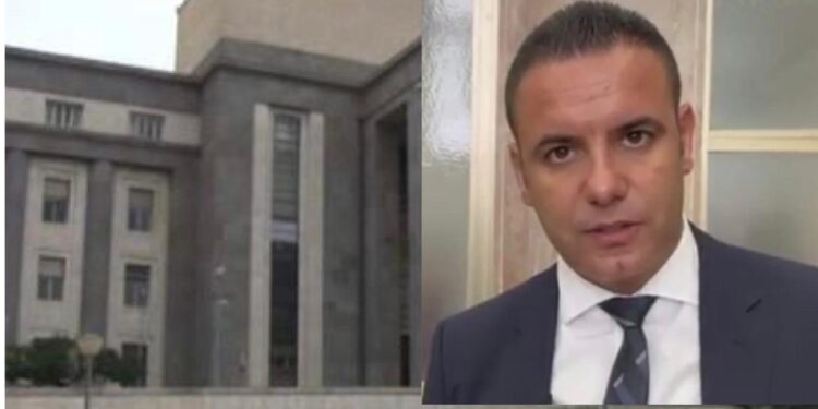 Ha minacciato e  speronato l’ex a Decimomannu, domiciliari per la 53enne: il legale, “Vicenda molto più complessa”