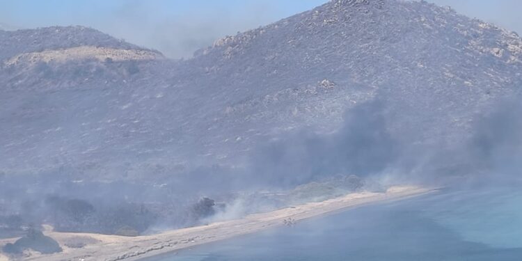 Villasimius, devastante criminale incendio e Punta Molentis non esiste più