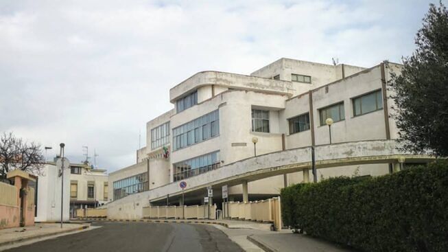 Consiglio comunale infuocato a Sinnai, la minoranza abbandona l’aula