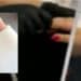 Cagliari, estetiste in difficoltà dopo lo stop Ue: “Buttati centinaia di colori di smalti appena acquistati, perdite ingenti e costi insostenibili”